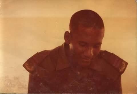 عبد الرحمن الصادق المهدي شاباً بالزي العسكري | Abdelrahman Al Sadiq Al Mahdi as a young man in military uniform